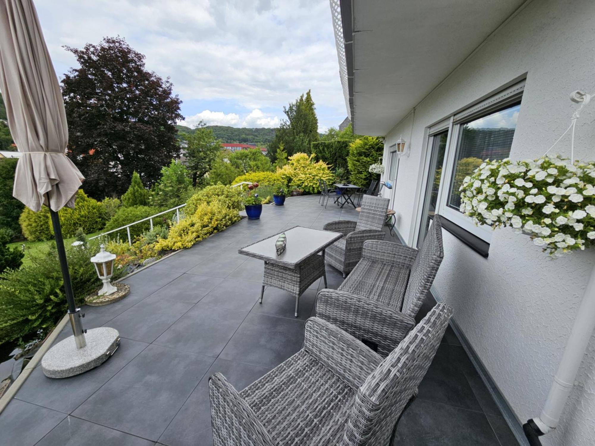 A Large Fully Furnished Private Apartment Linz am Rhein Zewnętrze zdjęcie