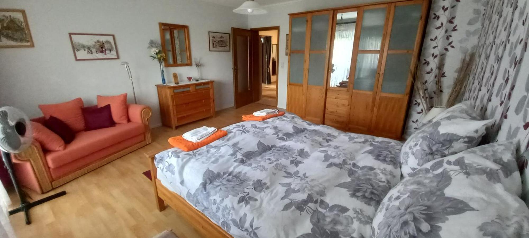 A Large Fully Furnished Private Apartment Linz am Rhein Zewnętrze zdjęcie